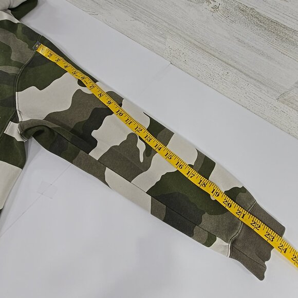 NIKE Camo Club Pullover Hoodie Green Camo MEN'S SIZE MEDIUM ‼️STAINS‼️AS-IS‼️... - Picture 16 of 16